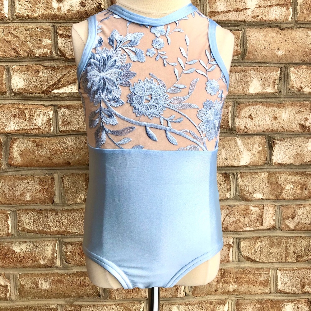 Details Dancewear Take Flight Leo sz CM